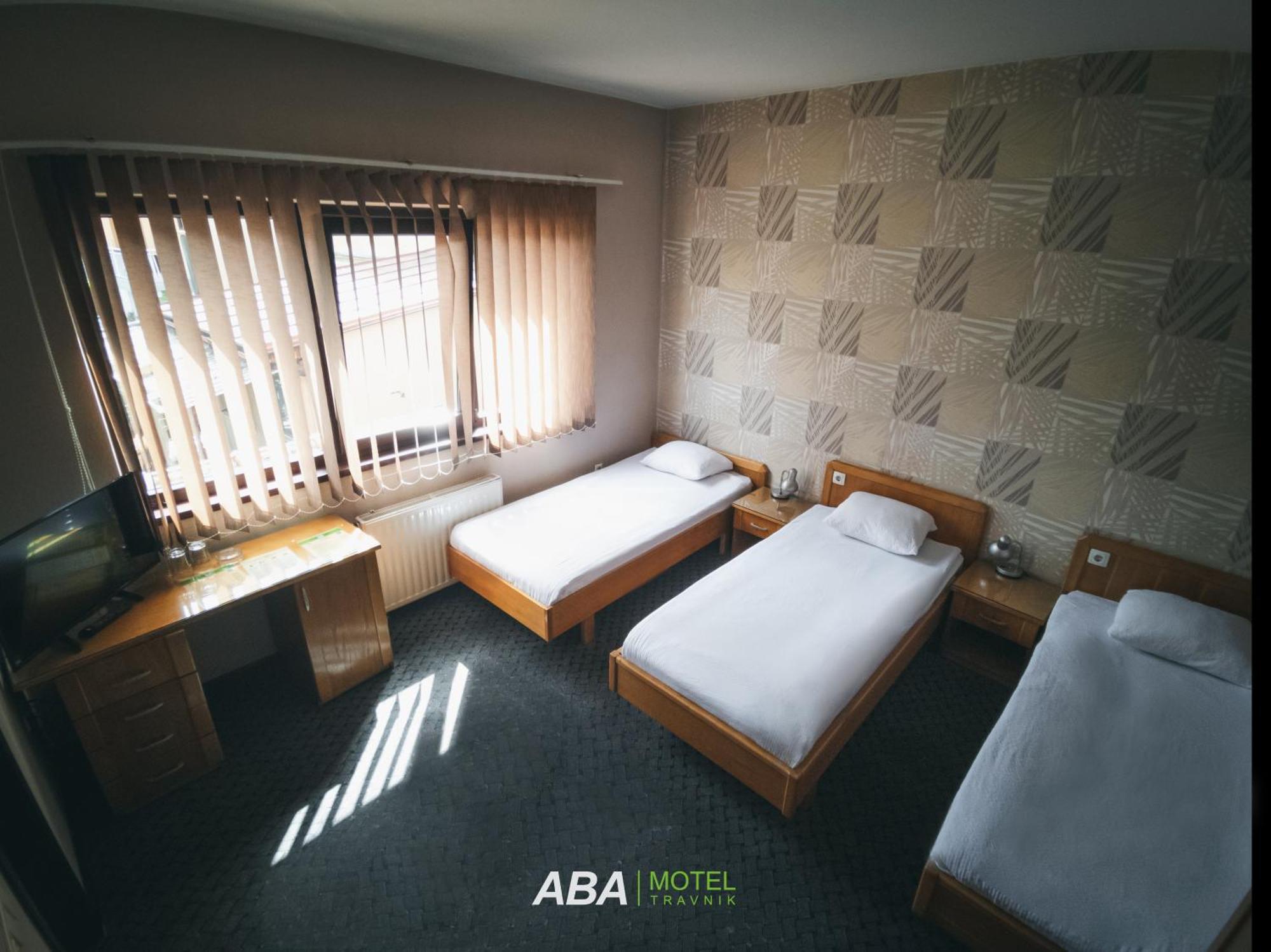 Garni Motel Aba Travnik Eksteriør billede