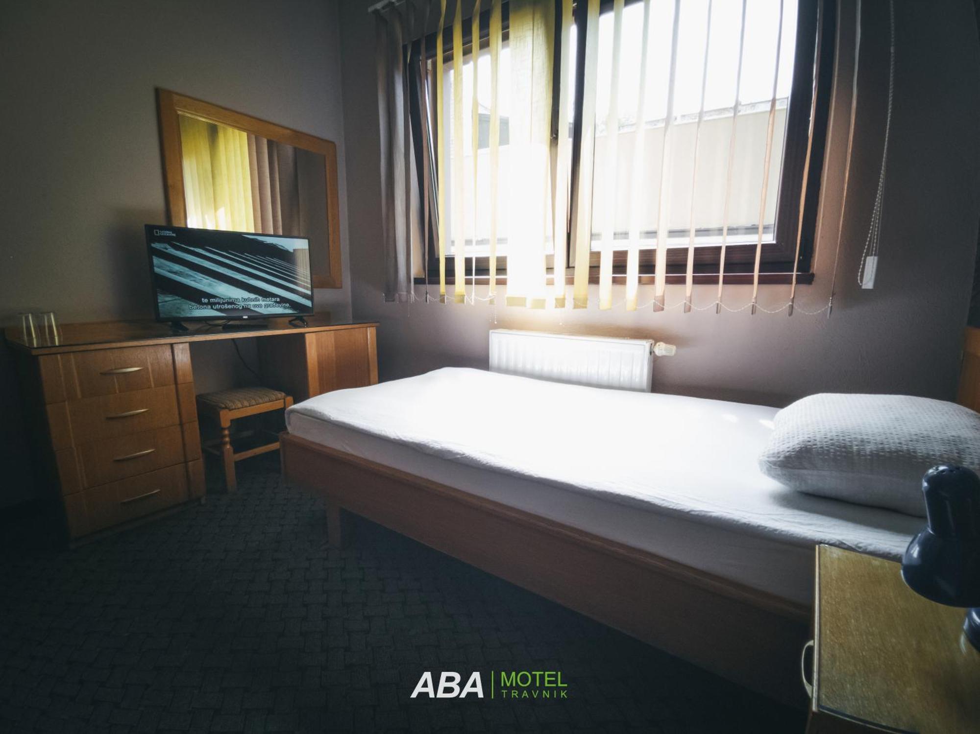 Garni Motel Aba Travnik Eksteriør billede