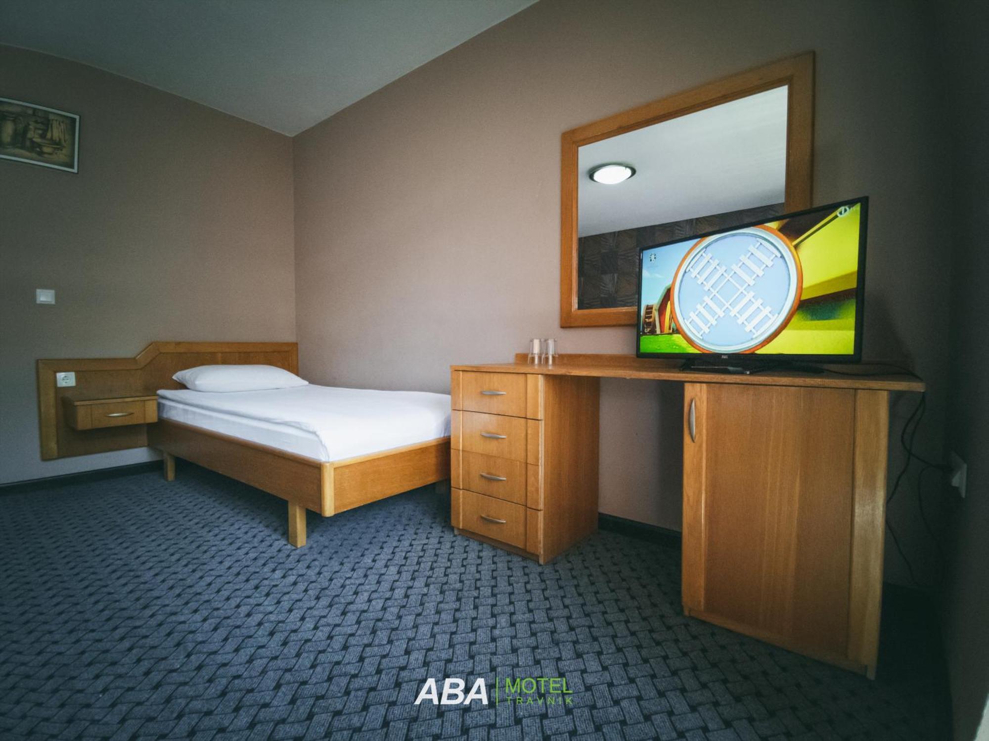 Garni Motel Aba Travnik Eksteriør billede
